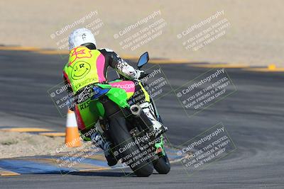 media/Dec-05-2024-Racers Edge (Thu) [[e102e0690b]]/3-B Group/Session 1 Turn 8 Backside/